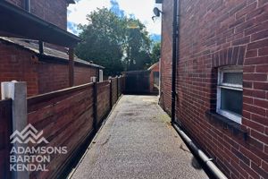 Photo 16- click for photo gallery